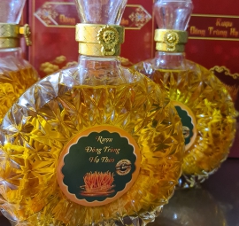 Rượu đông trùng hạ thảo 500ml